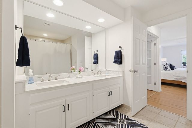 96 Cliffside Dr. 96, Plymouth, MA 02360