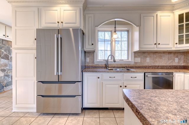 353 Warrenville Road, Mansfield, CT 06250