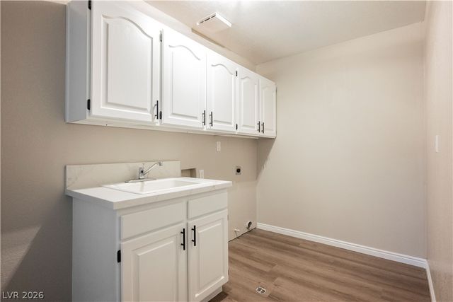 601 Sandy Drive, Henderson, NV 89002