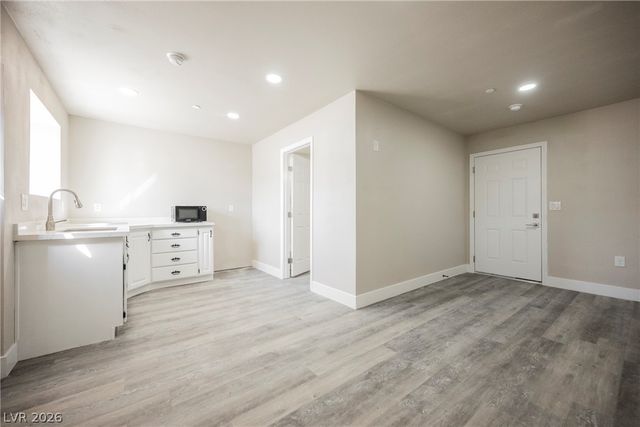 601 Sandy Drive, Henderson, NV 89002