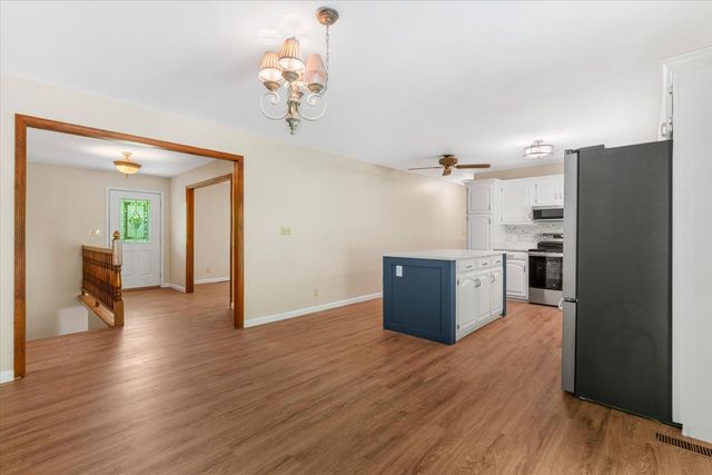 107 Van Buren Drive, Dalton, GA 30721