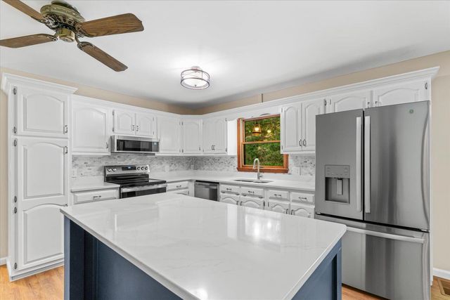 107 Van Buren Drive, Dalton, GA 30721
