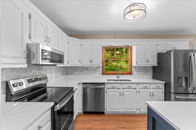 107 Van Buren Drive, Dalton, GA 30721