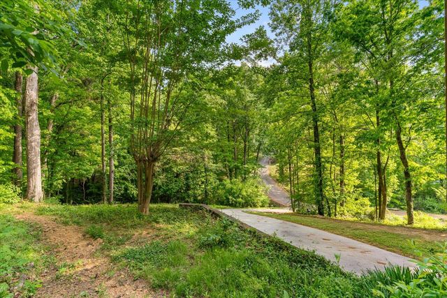 107 Van Buren Drive, Dalton, GA 30721