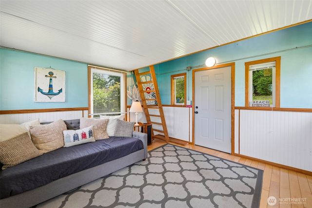 18158 E State Route 3, Allyn, WA 98524