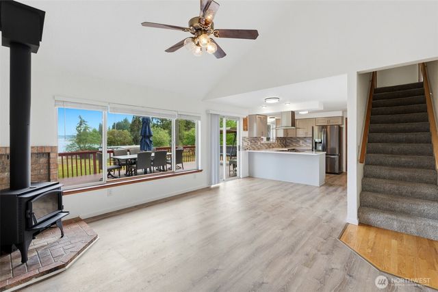 18158 E State Route 3, Allyn, WA 98524