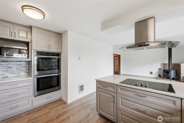 18158 E State Route 3, Allyn, WA 98524