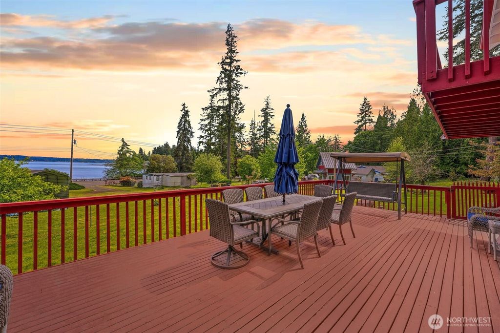 18158 E State Route 3, Allyn, WA 98524