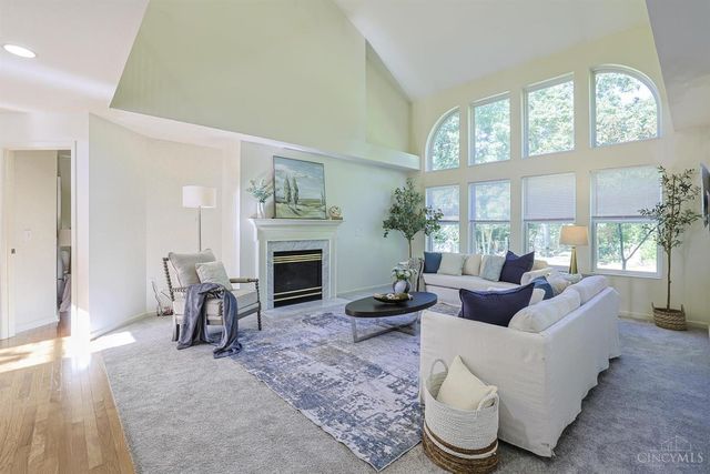 10194 Meadowknoll Drive, Symmes Twp, OH 45140