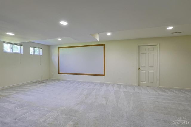 10194 Meadowknoll Drive, Symmes Twp, OH 45140