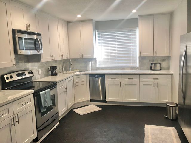 1617 S Adams Street, Tallahassee, FL 32301