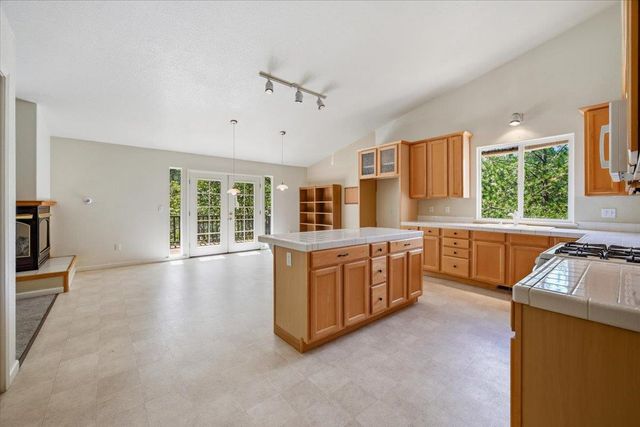 16891 Patricia Way, Grass Valley, CA 95949
