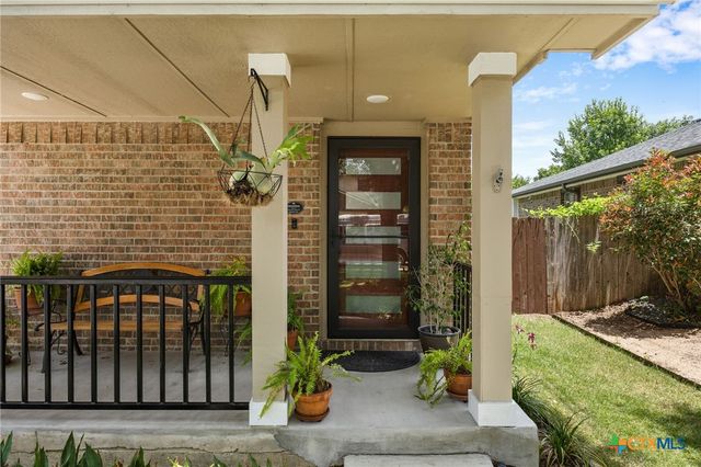 2060 Buckley Lane, Round Rock, TX 78664