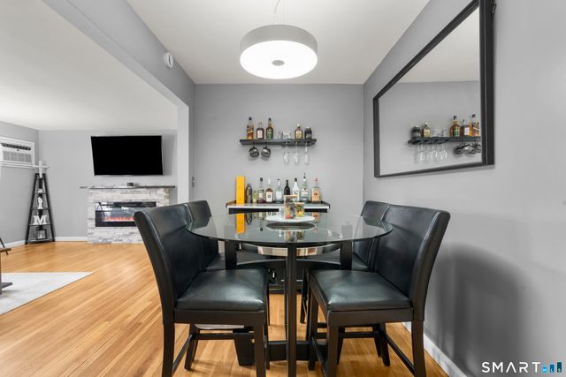 104 Strawberry Hill Avenue 1, Stamford, CT 06902