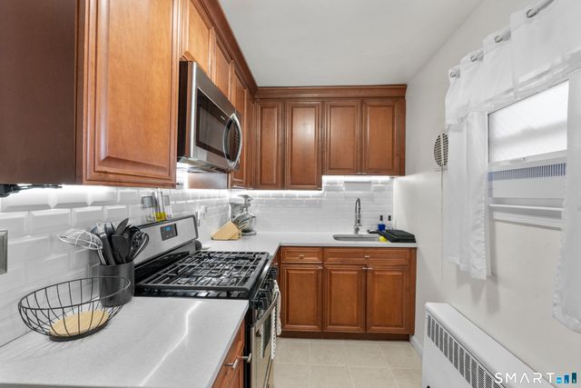 104 Strawberry Hill Avenue 1, Stamford, CT 06902