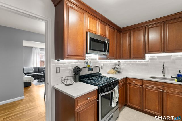 104 Strawberry Hill Avenue 1, Stamford, CT 06902