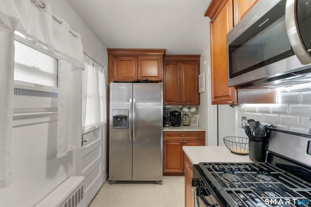 104 Strawberry Hill Avenue 1, Stamford, CT 06902