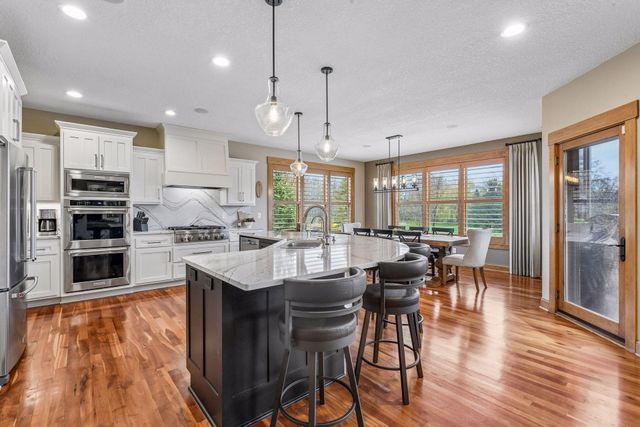 1010 Drake Court, Independence, MN 55359