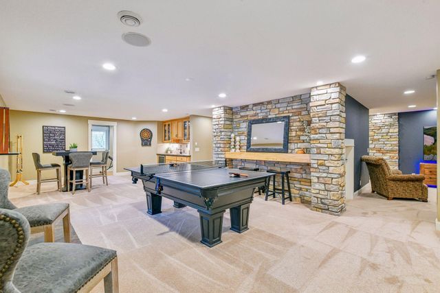 1010 Drake Court, Independence, MN 55359