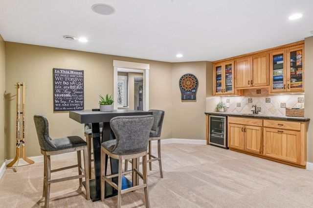 1010 Drake Court, Independence, MN 55359