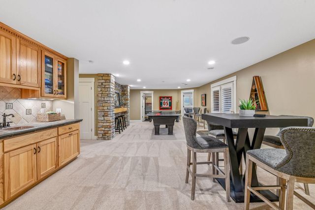 1010 Drake Court, Independence, MN 55359