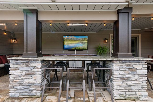 1010 Drake Court, Independence, MN 55359