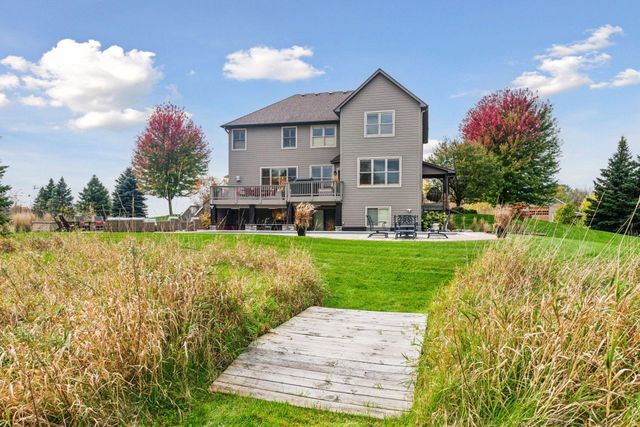 1010 Drake Court, Independence, MN 55359