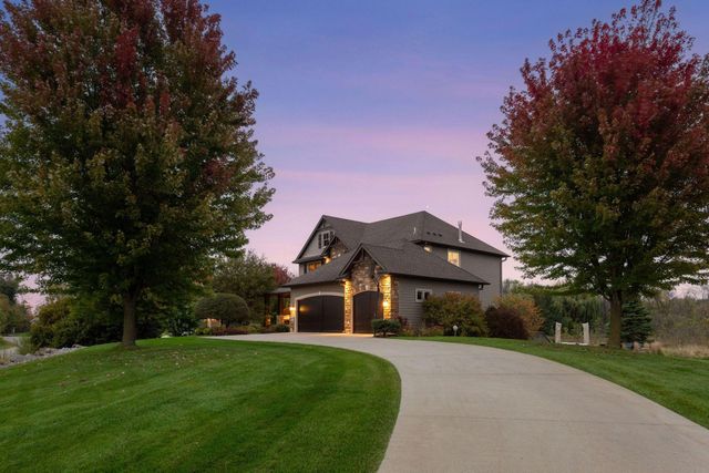 1010 Drake Court, Independence, MN 55359