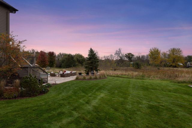 1010 Drake Court, Independence, MN 55359