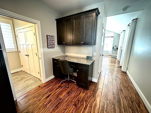 85 Verde Dr, Greenfield, MA 01301