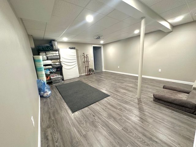 85 Verde Dr, Greenfield, MA 01301