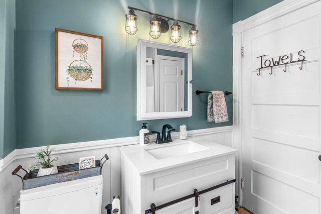 66 Gold Street, Manchester, NH 03103