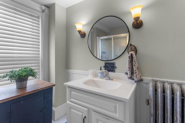 66 Gold Street, Manchester, NH 03103