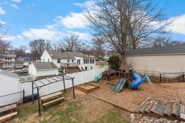 66 Gold Street, Manchester, NH 03103