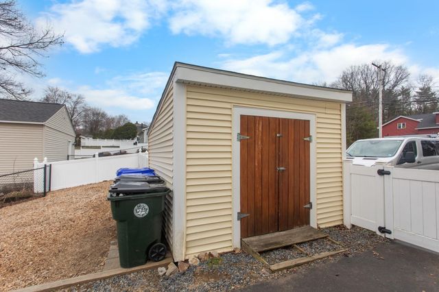 66 Gold Street, Manchester, NH 03103