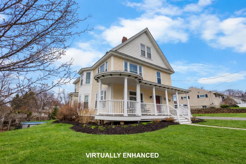 66 Gold Street, Manchester, NH 03103