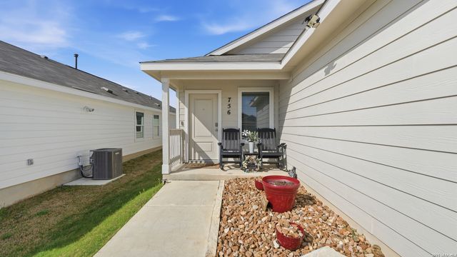 756 grey dove, New Braunfels, TX 78132