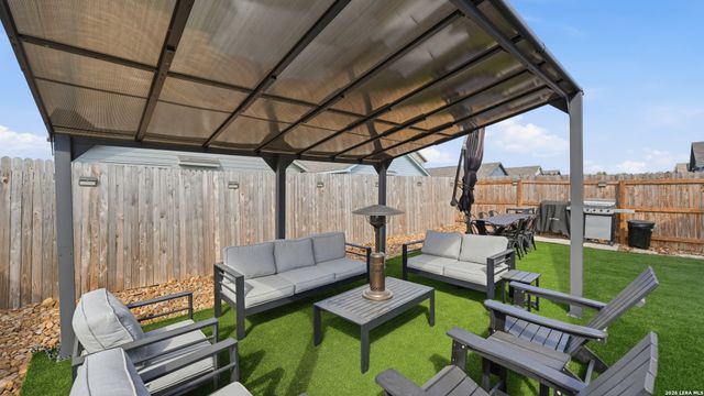 756 grey dove, New Braunfels, TX 78132