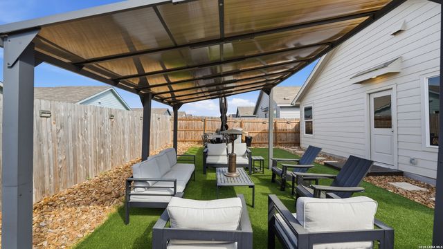 756 grey dove, New Braunfels, TX 78132