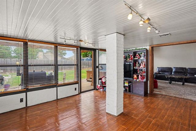 517 SW 103rd Street, Oklahoma City, OK 73139