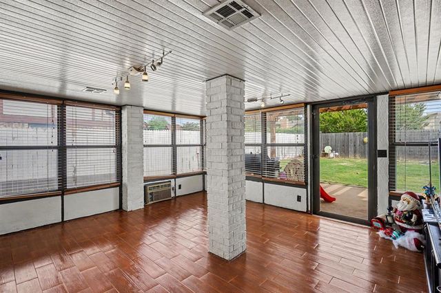 517 SW 103rd Street, Oklahoma City, OK 73139