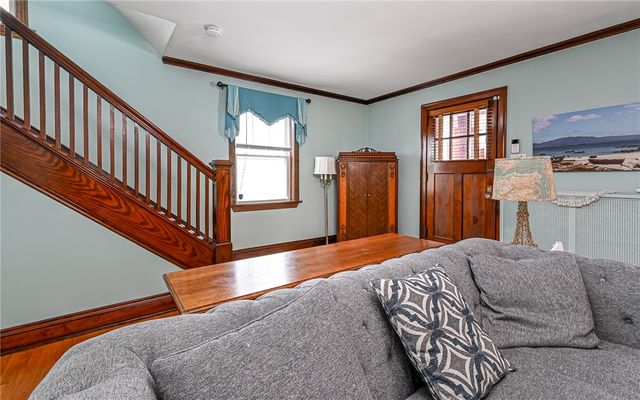 2110 Lloyd Avenue, Swissvale, PA 15218