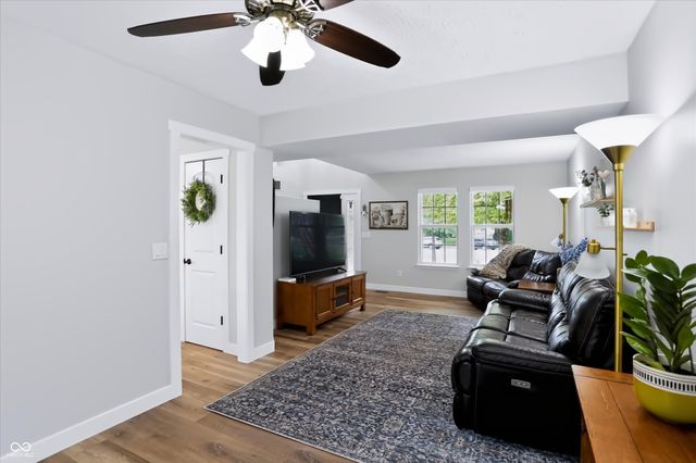 10407 Runview Circle, Fishers, IN 46038