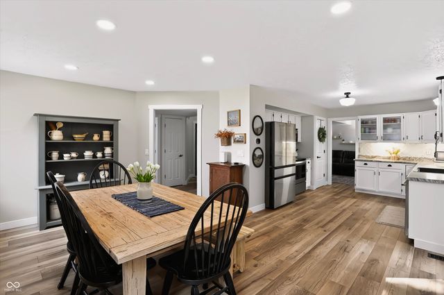 10407 Runview Circle, Fishers, IN 46038