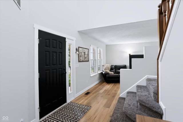 10407 Runview Circle, Fishers, IN 46038
