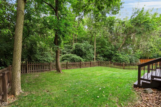 10407 Runview Circle, Fishers, IN 46038