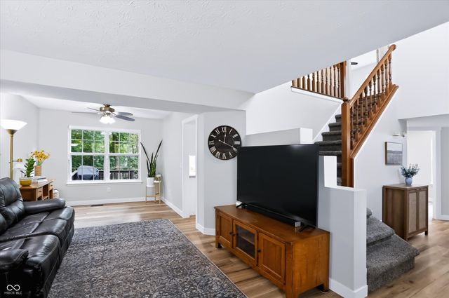 10407 Runview Circle, Fishers, IN 46038