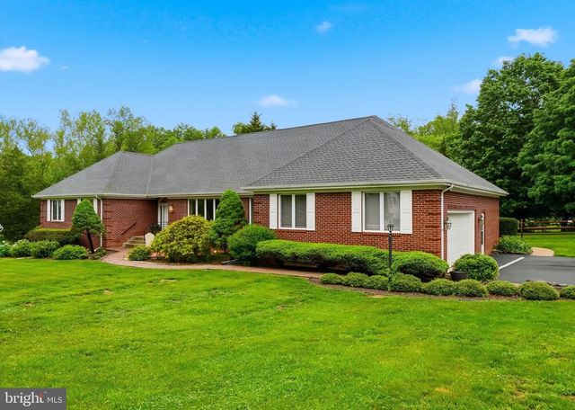 2455 DURHAM PL, Jeffersonton, VA 22724
