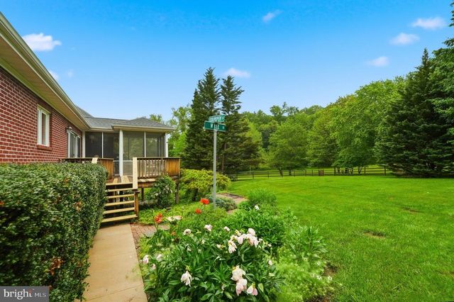 2455 DURHAM PL, Jeffersonton, VA 22724