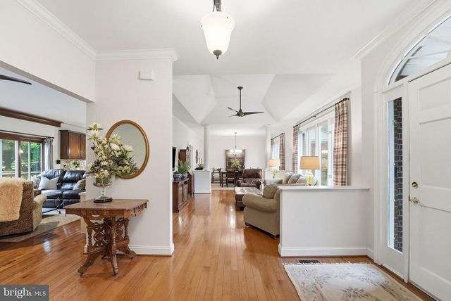 2455 DURHAM PL, Jeffersonton, VA 22724